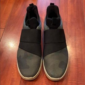 Call It Spring Mens Shoes Size 10, camouflage